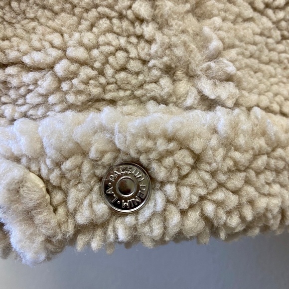PacSun Cream Sherpa Jacket | Size M - Picture 8 of 8